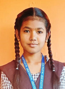 District-Chhindwara-3Rd-topper-Tahsil Sausar-First-Topper-Class-10th-Ayushi-Godbole-96.4%